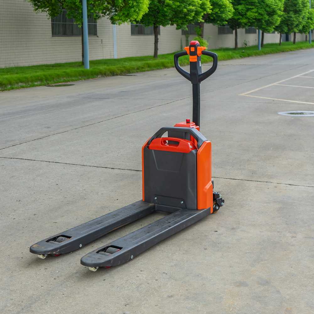 Pallet truck