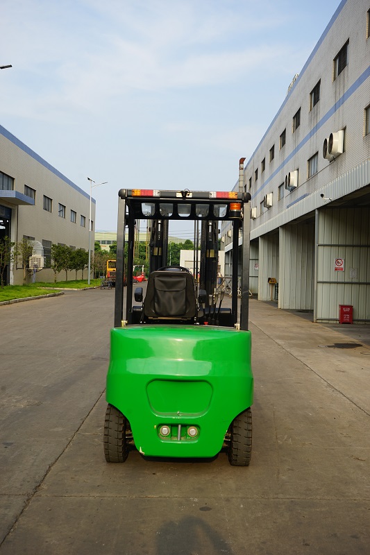 electric forklift