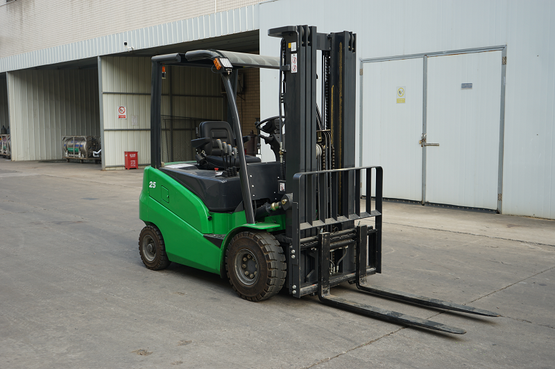 electric forklift