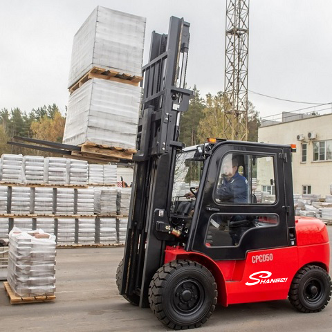 forklift truck