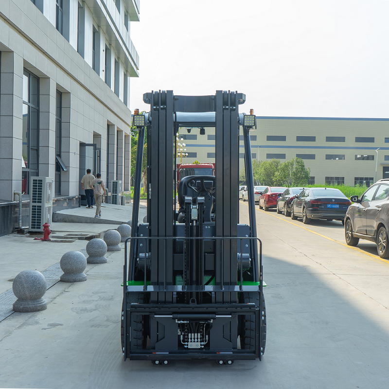 electric forklift