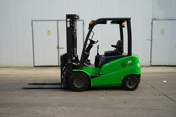 electric forklift