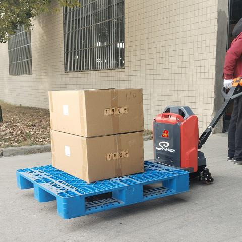 electric pallet truck