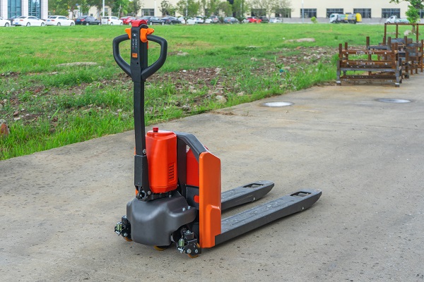 electric pallet truck