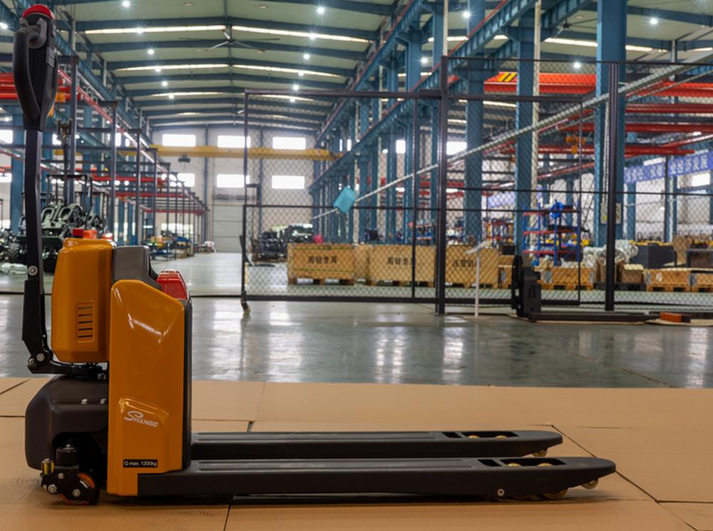 electric pallet trucks